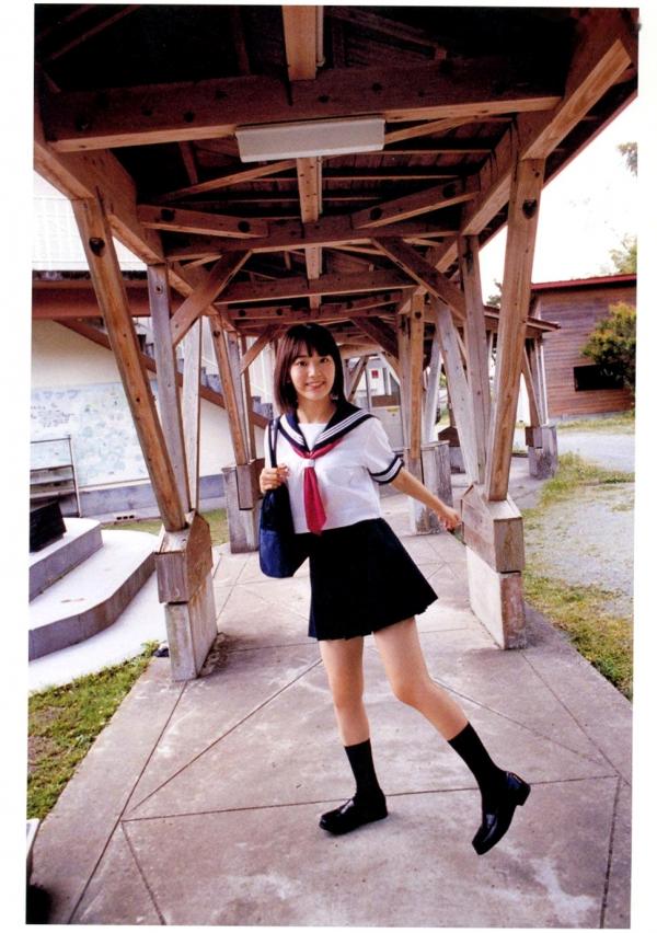    PB写真集_宮脇咲良/宫胁咲良《Sakura》清纯校服与海边比基尼的治愈系旅拍 [129P]第60张图片