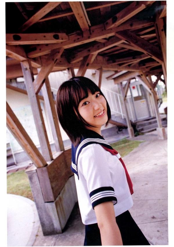    PB写真集_宮脇咲良/宫胁咲良《Sakura》清纯校服与海边比基尼的治愈系旅拍 [129P]第61张图片