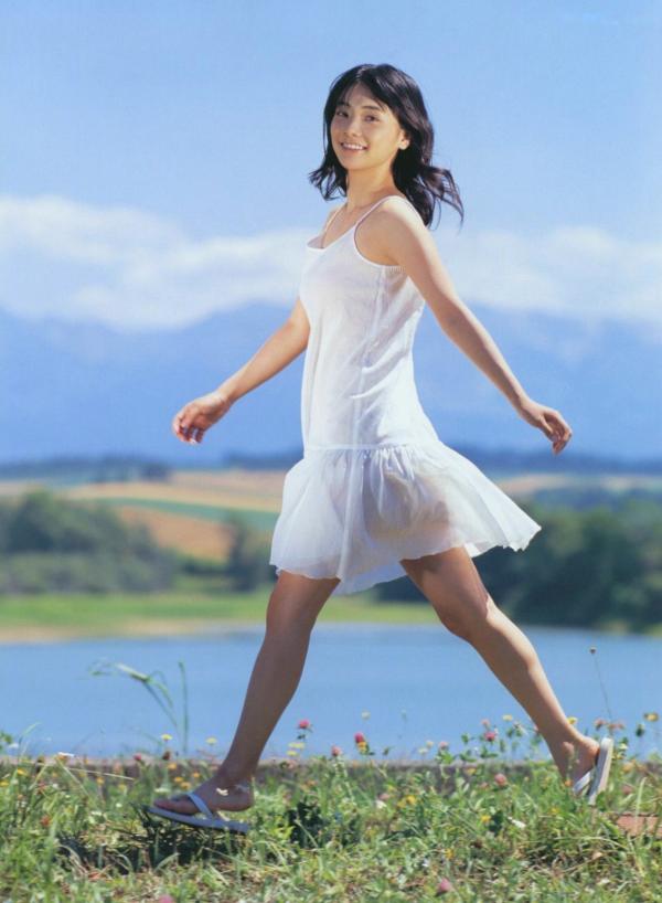    PB写真集_仓科加奈 Kurashina Kana《Sunny Flower》户外清新泳装比基尼度假写真[112P]第87张图片