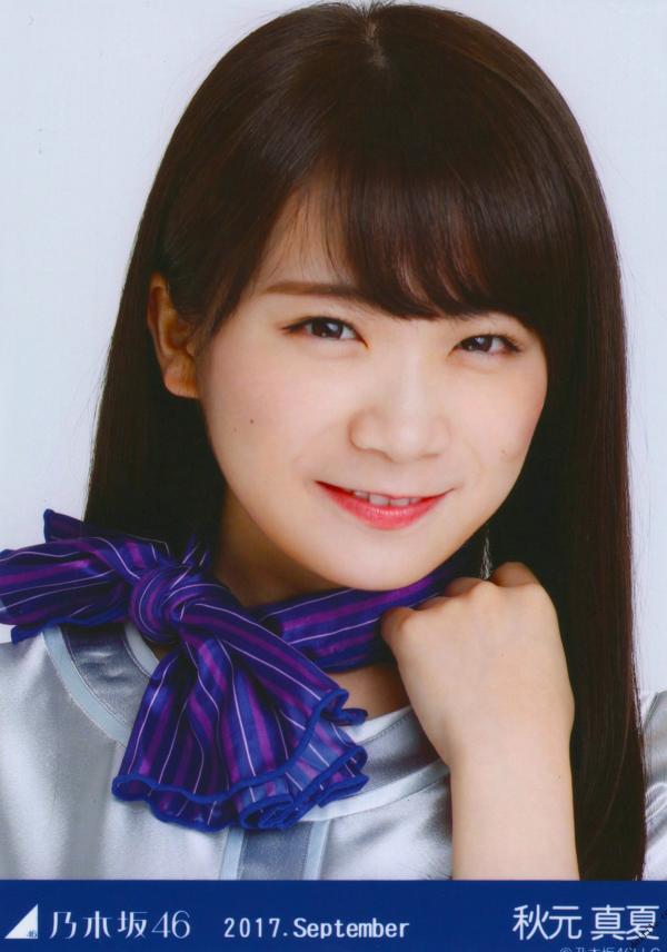    PB写真集_乃木坂46《CARD生写真》高颜值少女偶像合集，斋藤飞鸟万圣节装扮与成员清纯美照，展现治愈系甜美气质第36张图片