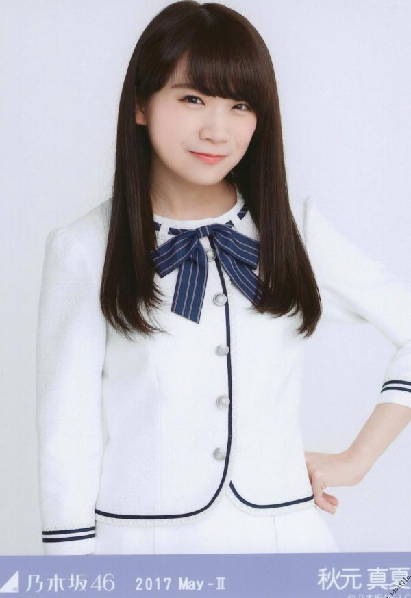    PB写真集_乃木坂46《CARD生写真》高颜值少女偶像合集，斋藤飞鸟万圣节装扮与成员清纯美照，展现治愈系甜美气质第43张图片
