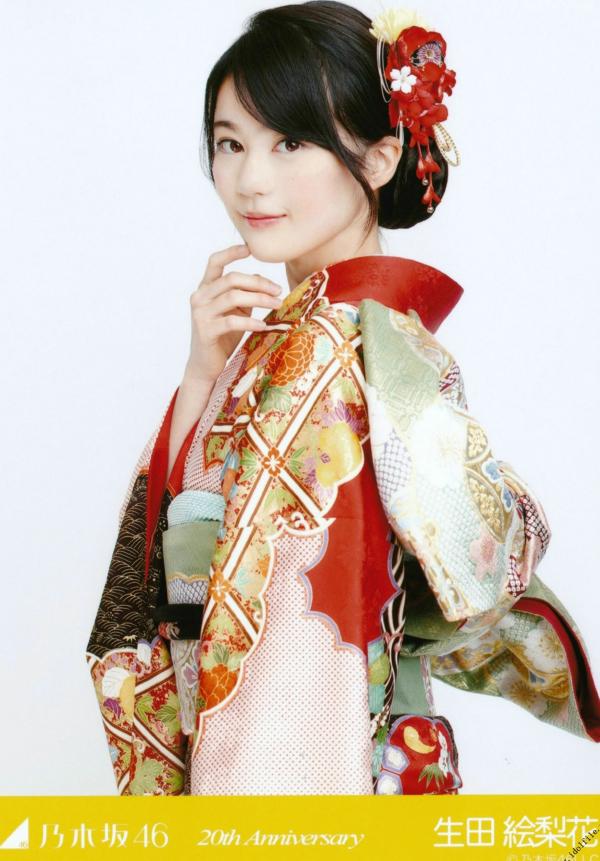    PB写真集_乃木坂46《CARD生写真》高颜值少女偶像合集，斋藤飞鸟万圣节装扮与成员清纯美照，展现治愈系甜美气质第60张图片