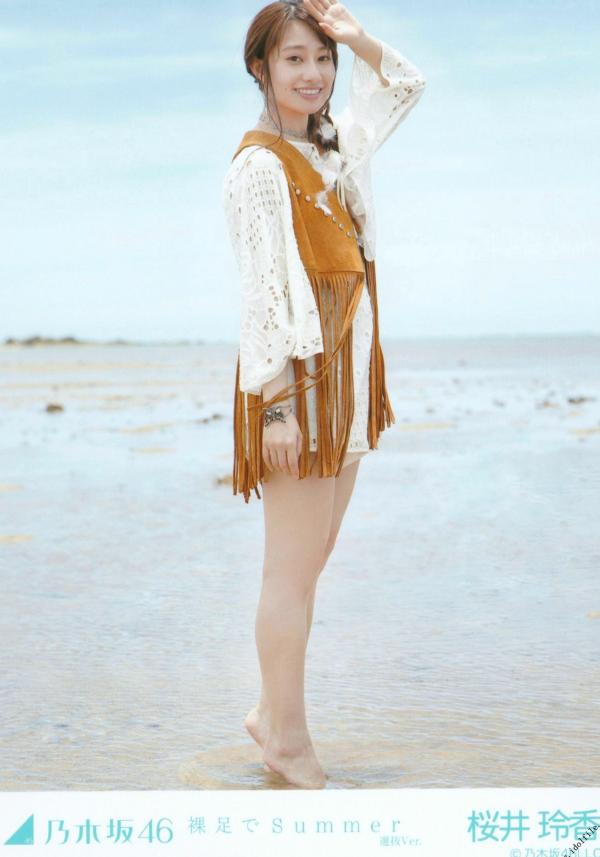    PB写真集_乃木坂46《CARD生写真》高颜值少女偶像合集，斋藤飞鸟万圣节装扮与成员清纯美照，展现治愈系甜美气质第100张图片