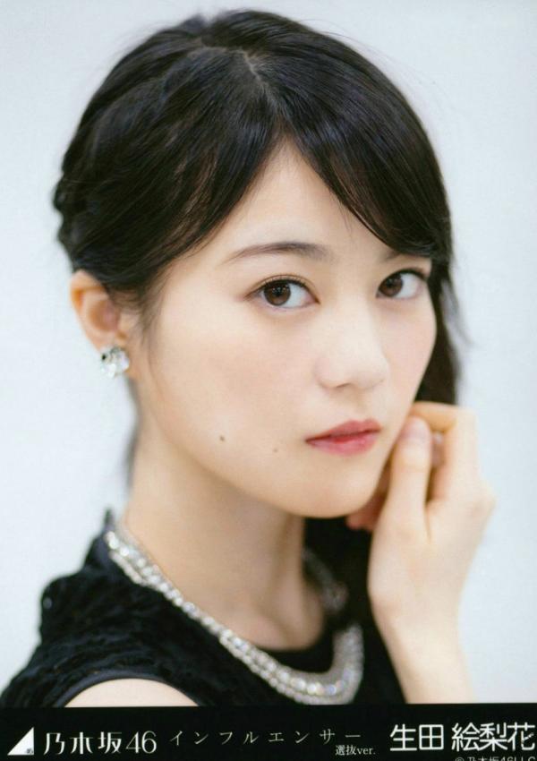    PB写真集_乃木坂46《CARD生写真》高颜值少女偶像合集，斋藤飞鸟万圣节装扮与成员清纯美照，展现治愈系甜美气质第135张图片