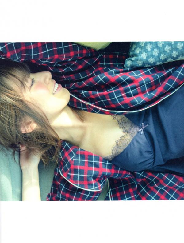   PB写真集_桥本奈々未《2017 最后の写真集》日系清新街拍随拍生活写真[127P]第65张图片