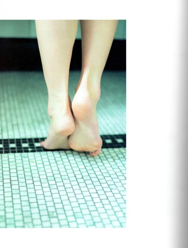    PB写真集_桥本奈々未《2017 最后の写真集》日系清新街拍随拍生活写真[127P]第72张图片