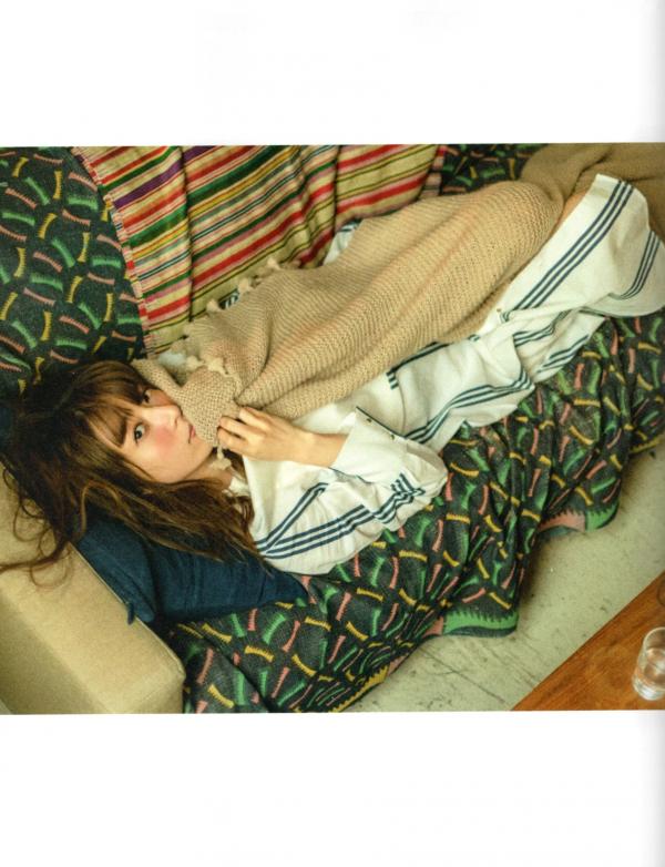    PB写真集_桥本奈々未《2017 最后の写真集》日系清新街拍随拍生活写真[127P]第101张图片