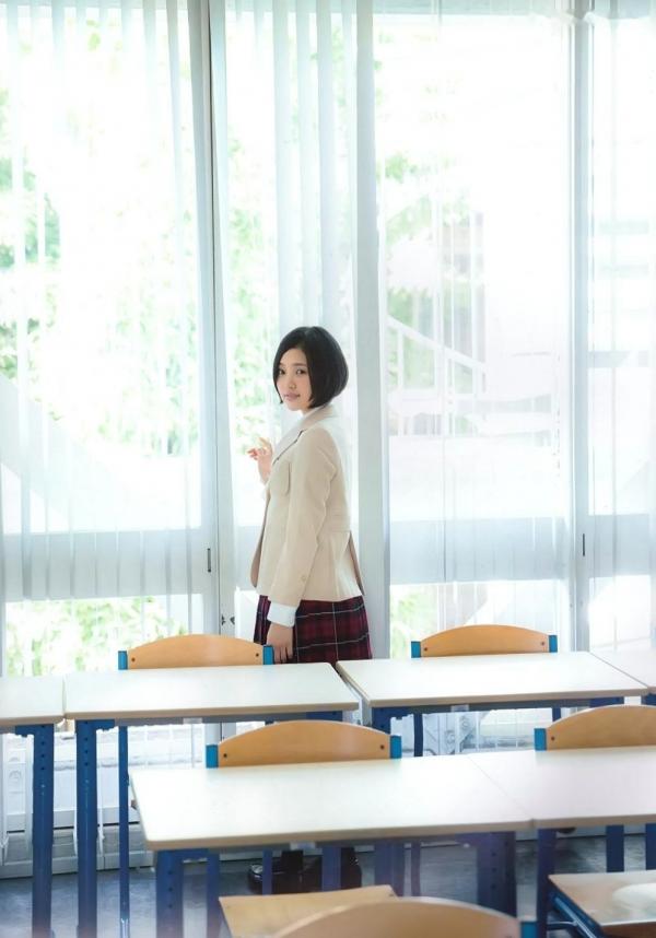    PB写真集_生田绘梨花、儿玉遥《Graduation 高校毕业》日系青春校园写真，清纯制服女孩校服魅力第25张图片