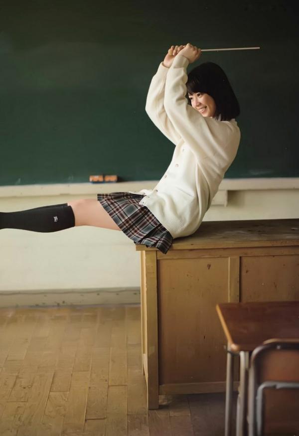    PB写真集_生田绘梨花、儿玉遥《Graduation 高校毕业》日系青春校园写真，清纯制服女孩校服魅力第36张图片
