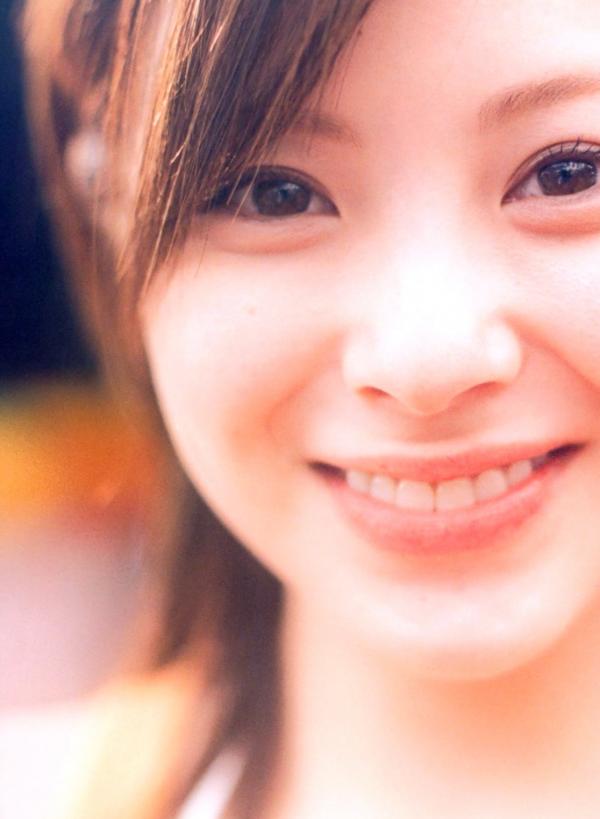    松浦亚弥《a》高清写真集：日系清纯风格，唯美光影下的治愈系户外女神大片第42张图片