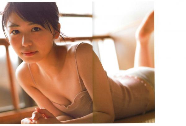    长滨宁琉 (Nagahama Neru) 1st写真集《这里开始》清新旅拍，海边泳装与唯美烟花系列，治愈系甜美女神写真第54张图片
