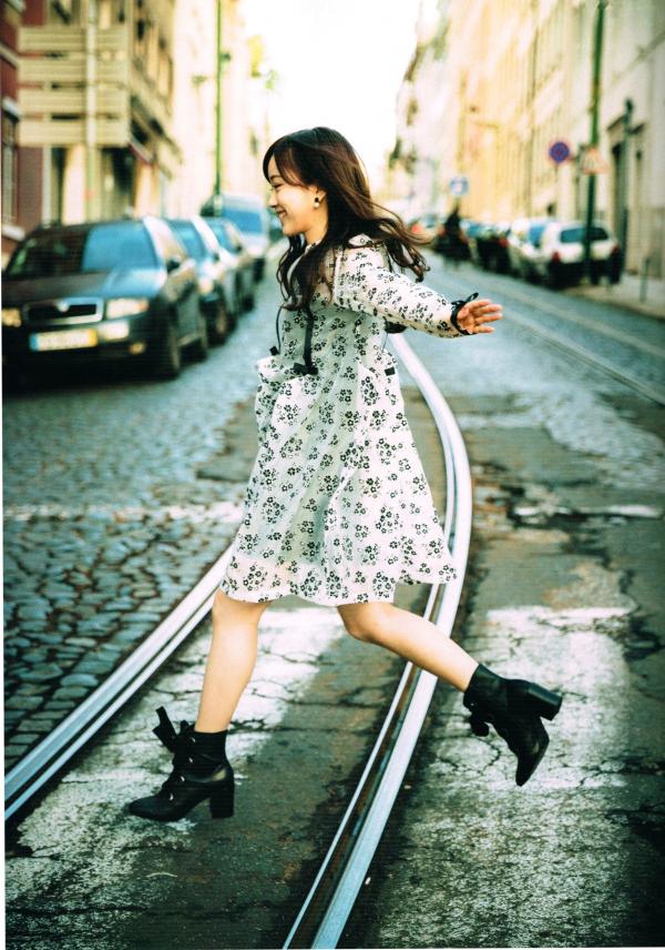   PB写真集_星野みなみ/星野南 1st PhotoBook 异国旅拍与居家私房治愈系写真集第9张图片