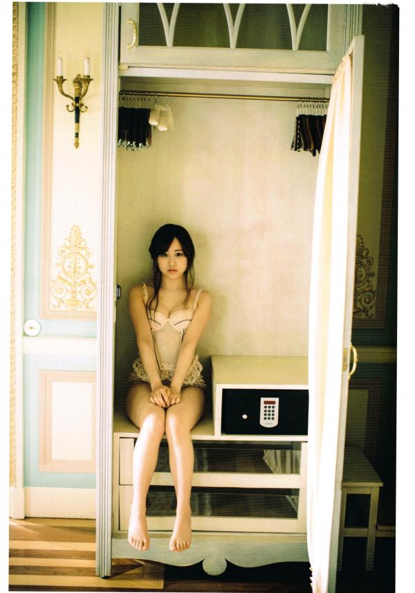    PB写真集_星野みなみ/星野南 1st PhotoBook 异国旅拍与居家私房治愈系写真集第38张图片