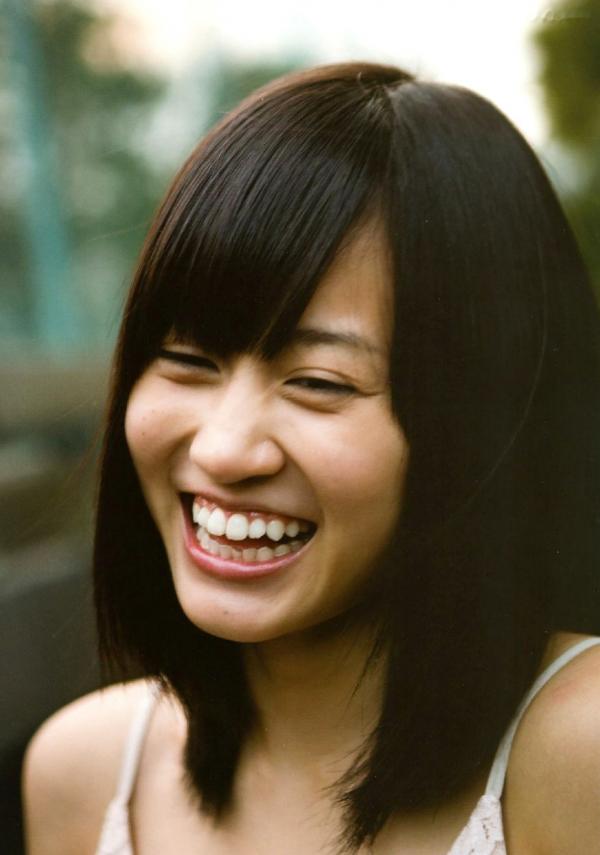    前田敦子 Atsuko Maeda《In-Tokyo》日本清纯写真集：少女生活私房与户外清新记录第15张图片