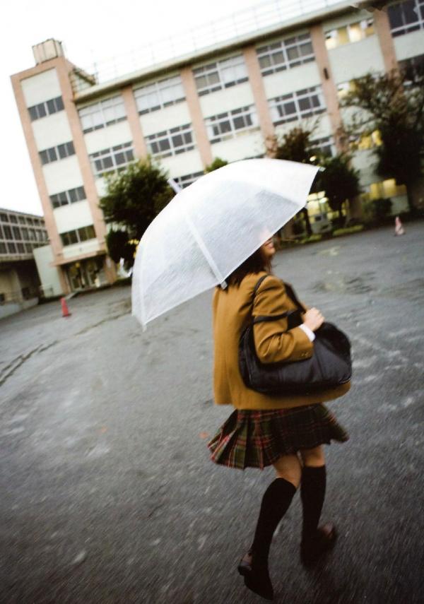    前田敦子 Atsuko Maeda《In-Tokyo》日本清纯写真集：少女生活私房与户外清新记录第35张图片