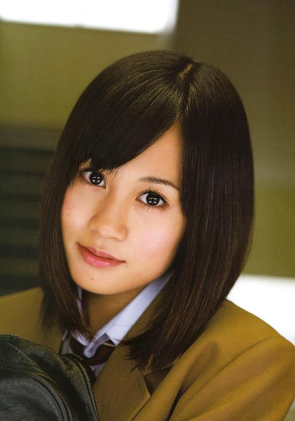    前田敦子 Atsuko Maeda《In-Tokyo》日本清纯写真集：少女生活私房与户外清新记录第36张图片