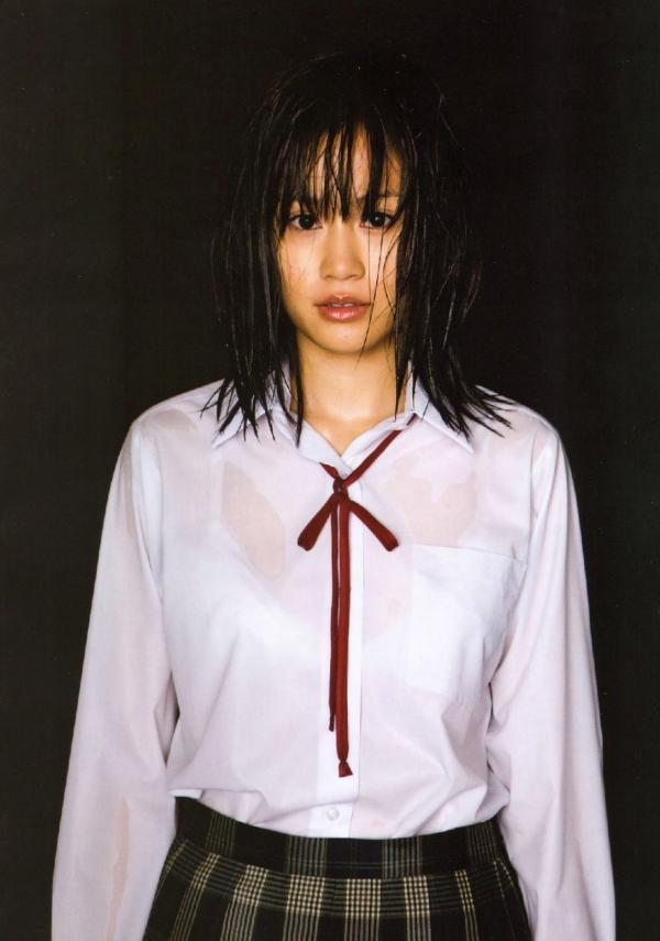    前田敦子 Atsuko Maeda《In-Tokyo》日本清纯写真集：少女生活私房与户外清新记录第38张图片