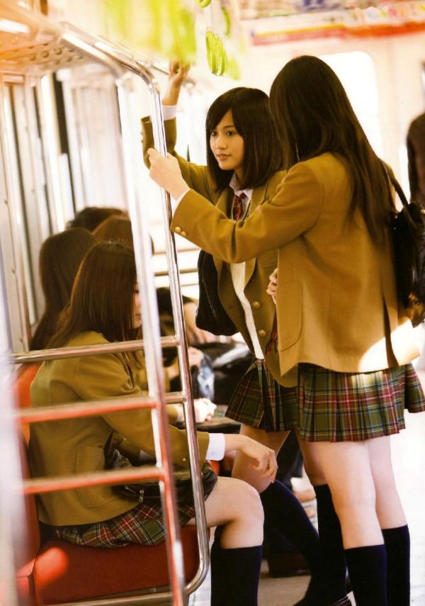    前田敦子 Atsuko Maeda《In-Tokyo》日本清纯写真集：少女生活私房与户外清新记录第48张图片