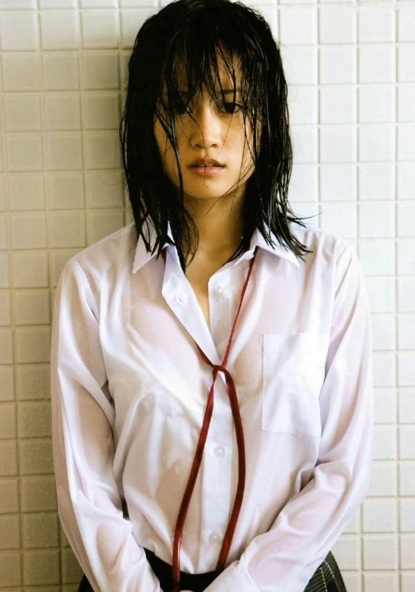    前田敦子 Atsuko Maeda《In-Tokyo》日本清纯写真集：少女生活私房与户外清新记录第70张图片