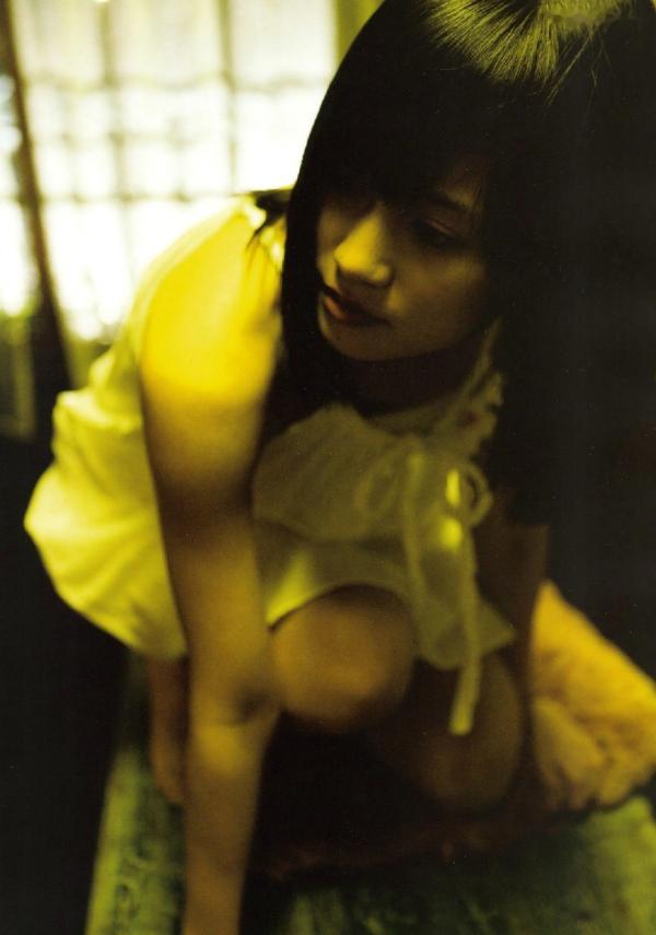    前田敦子 Atsuko Maeda《In-Tokyo》日本清纯写真集：少女生活私房与户外清新记录第71张图片