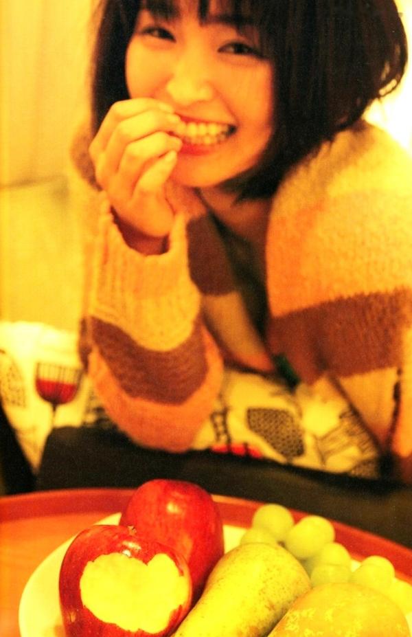    PB写真集_冈本玲《TRANS》：高清套图带你领略日本清新冬日与夏日比基尼的迷人风采第30张图片