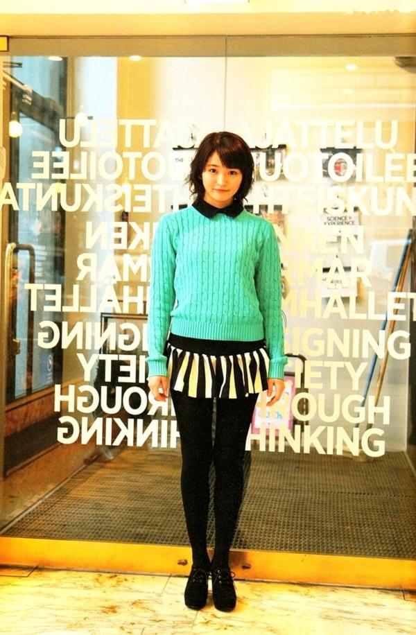    PB写真集_冈本玲《TRANS》：高清套图带你领略日本清新冬日与夏日比基尼的迷人风采第55张图片
