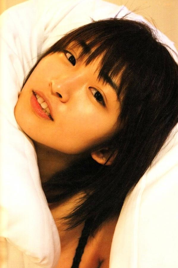    PB写真集_冈本玲《TRANS》：高清套图带你领略日本清新冬日与夏日比基尼的迷人风采第79张图片