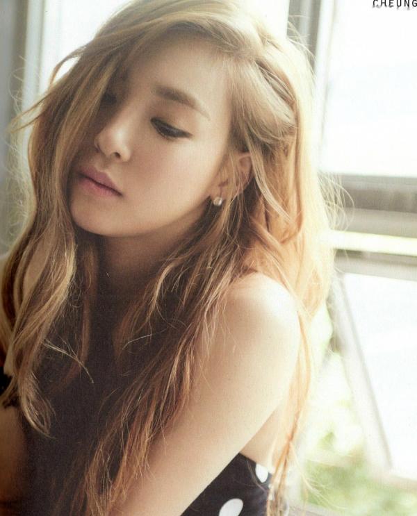    PB写真集_TaeTiSeo韩国少女时代《HOLLER》：潮流街拍与室内私房时尚写真大赏第20张图片
