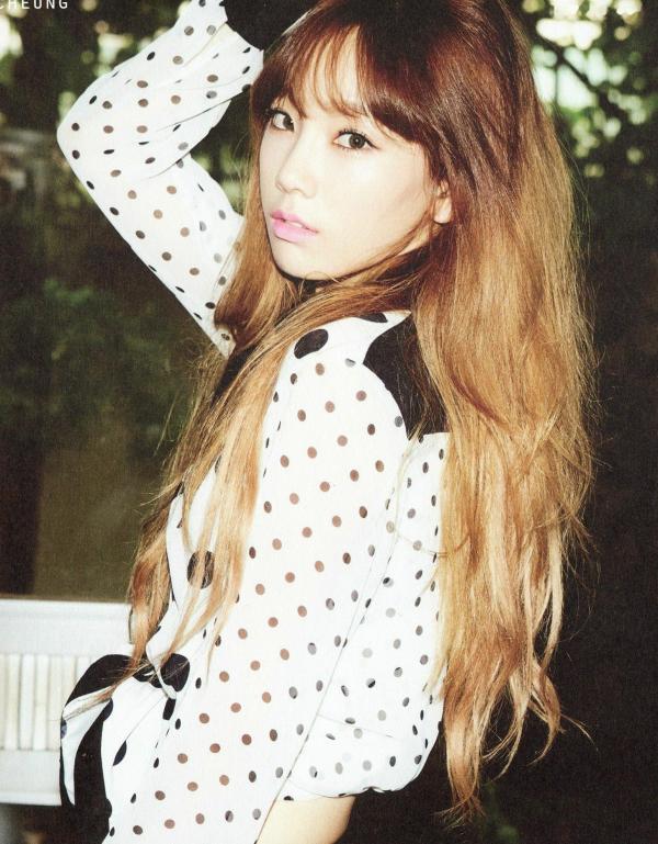   PB写真集_TaeTiSeo韩国少女时代《HOLLER》：潮流街拍与室内私房时尚写真大赏第42张图片