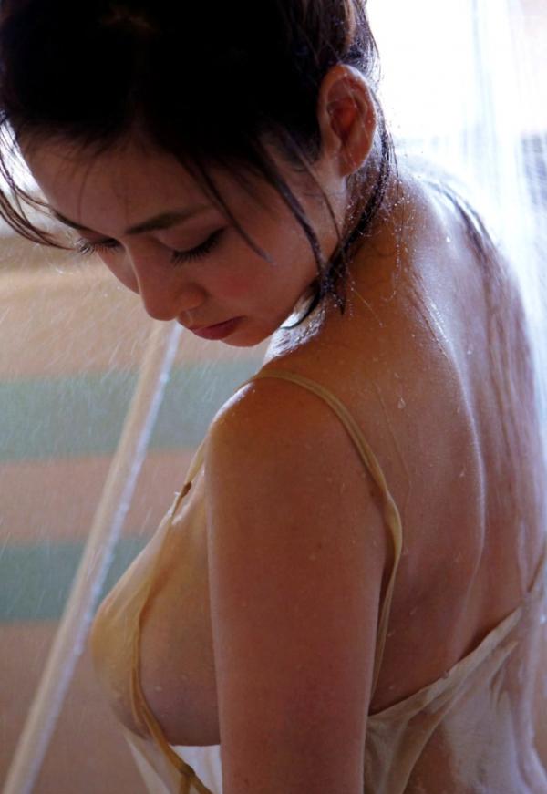    杉原杏璃《as32》精美写真集，展现极致童颜巨乳与温柔气质私房照，优雅诱惑每一面第22张图片