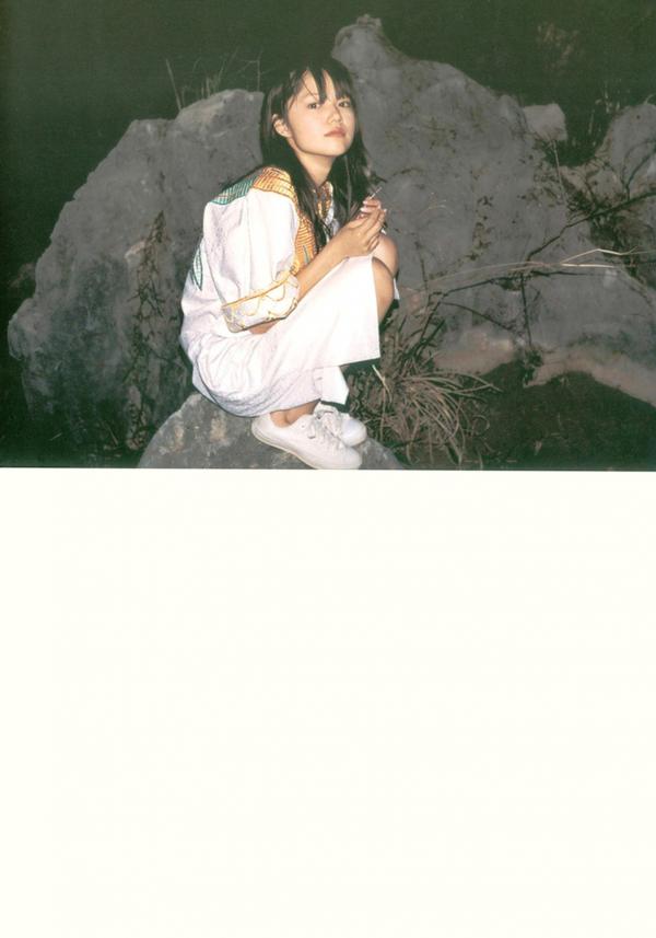    PB写真集_宮崎あおい/宫崎葵 《20TH ANNIVERSARY 「光」》 清新治愈户外写真第60张图片