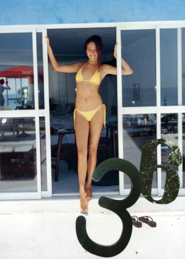    道端杰西卡(Jessica Michibata)月刊写真：混血超模户外网球场与沙滩性感系列[53P]第25张图片