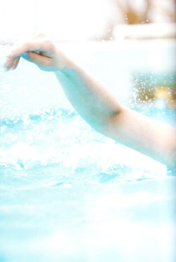    PB写真集_Sayaka Yamamoto 山本彩《みる神》泳池湿身清新比基尼甜美纯欲写真集[144P]第97张图片