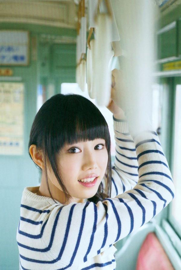    广田爱花(廣田あいか)写真集《AIAI RAILWAY TRIP》清新校园风旅拍旅行日记高清套图第9张图片