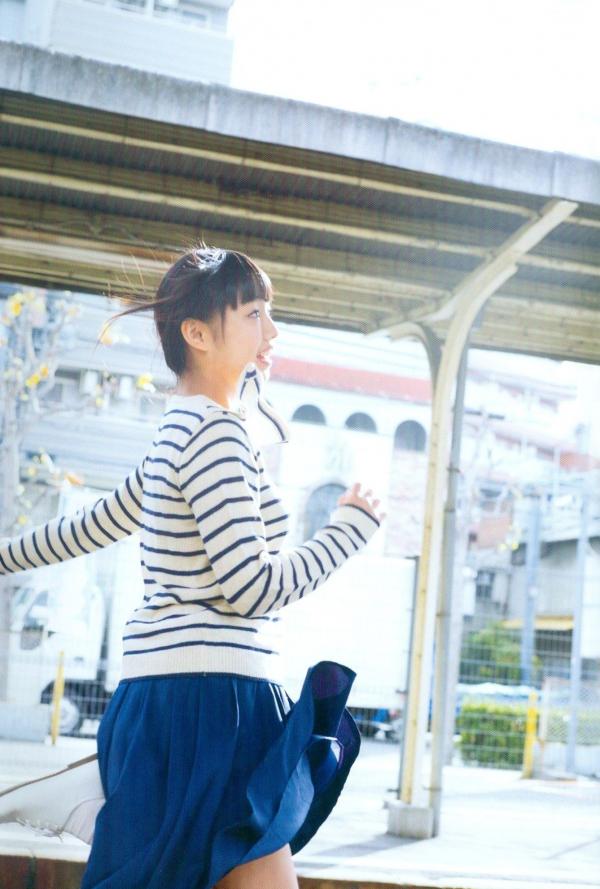    广田爱花(廣田あいか)写真集《AIAI RAILWAY TRIP》清新校园风旅拍旅行日记高清套图第14张图片
