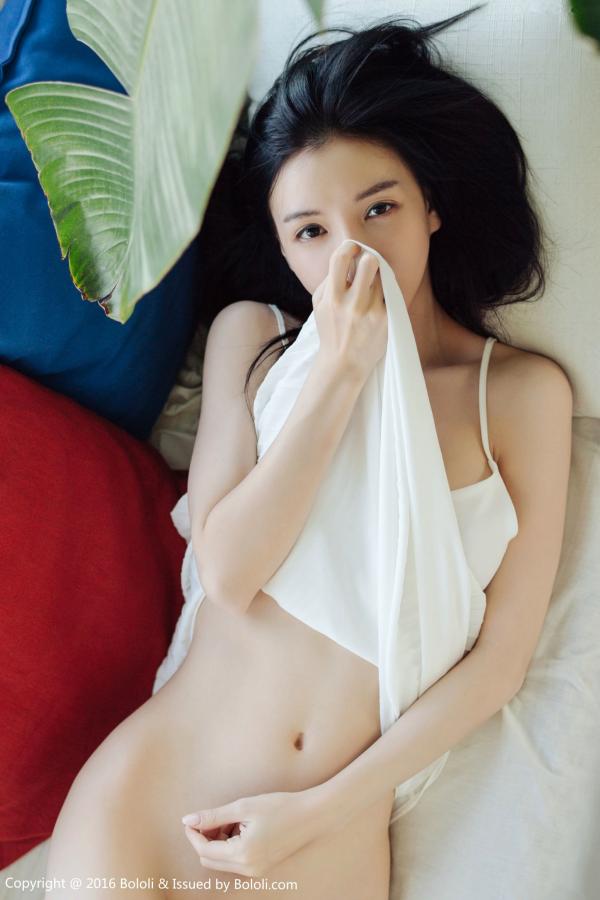    BoLoli波萝社-bol.118-bebe_kim-韩国模特室内私房写照，极致清纯与性感诱惑的视觉盛宴第30张图片