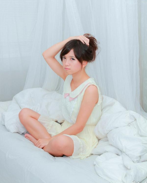    台湾正妹虞成敬小敬《番号81的第二堂课》清纯家居生活写真集，甜美少女卧室私房摄影第42张图片