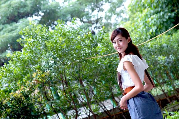    台湾正妹Winnie小雪/庄咏惠校园户外写真，清新甜美邻家女孩风范，治愈系唯美青春影像第11张图片