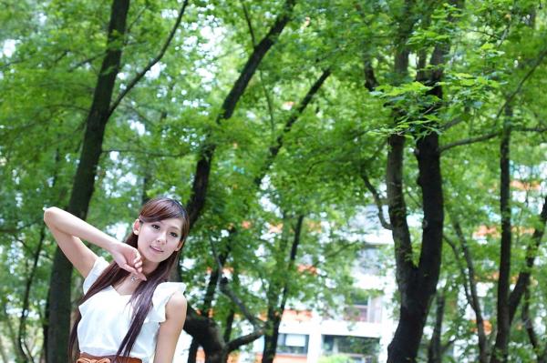    台湾正妹Winnie小雪/庄咏惠校园户外写真，清新甜美邻家女孩风范，治愈系唯美青春影像第21张图片