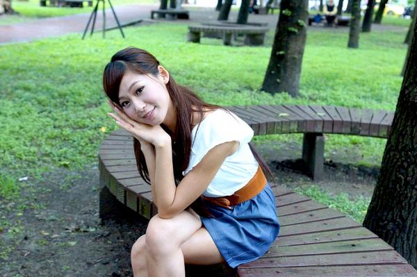    台湾正妹Winnie小雪/庄咏惠校园户外写真，清新甜美邻家女孩风范，治愈系唯美青春影像第24张图片