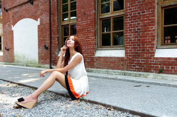    台湾正妹Winnie小雪/庄咏惠校园户外写真，清新甜美邻家女孩风范，治愈系唯美青春影像第69张图片