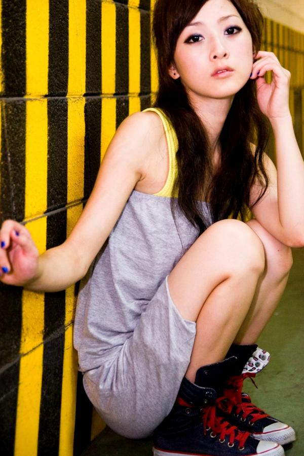    台湾正妹张凯洁果子MM台大外拍第2部 青春校园风格户外街拍写真集第52张图片