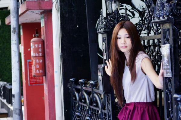    台湾正妹张雅筑Chu《东区商圈外拍》清新街拍写真，甜美邻家气质都市女孩随影第36张图片