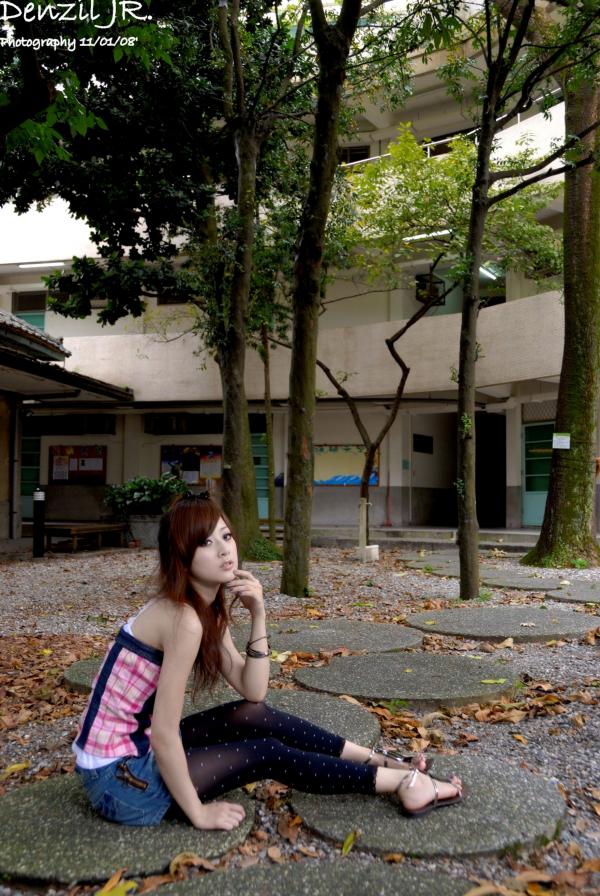    台湾正妹果子MM张允霏《台大外拍》第II部写真集，青春活力户外校园风清纯街拍第6张图片