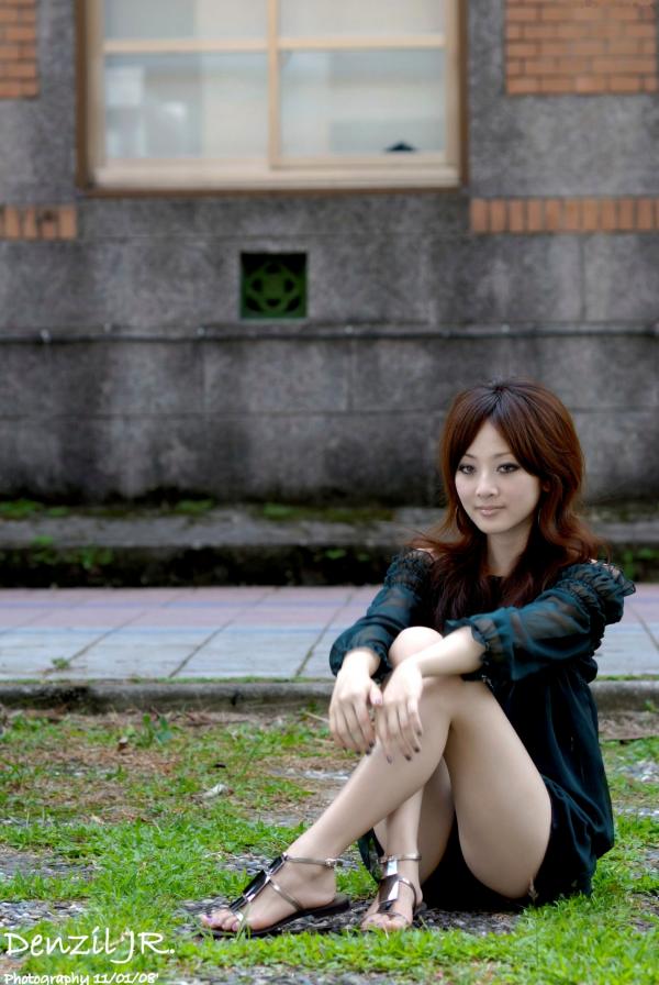    台湾正妹果子MM张允霏《台大外拍》第II部写真集，青春活力户外校园风清纯街拍第40张图片
