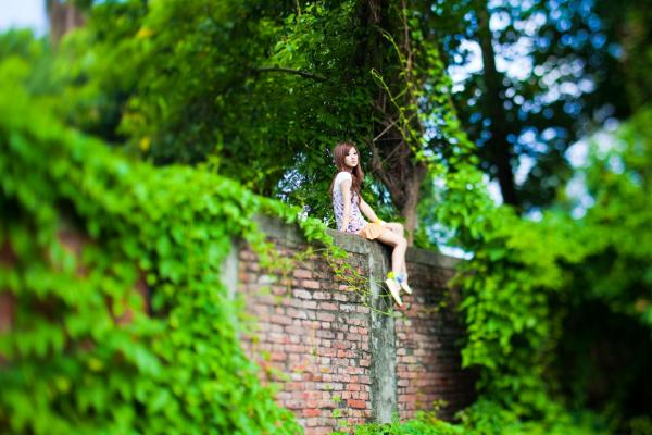    台湾正妹果子MM《國光社區外拍I》- 甜美碎花短裙户外清新旅拍，青春活力治愈系少女写真第33张图片