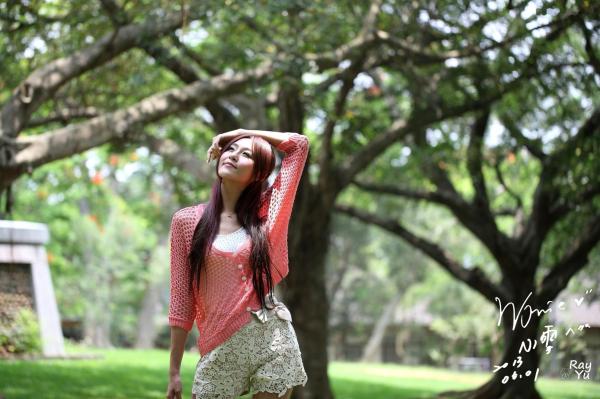    台湾正妹Winnie小雪庄咏惠户外清新私拍：粉色针织装演绎甜美治愈系氧气美女写真第7张图片
