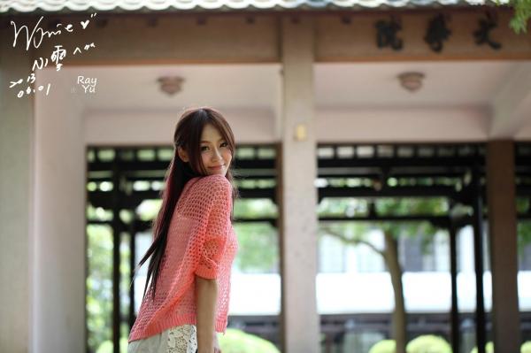    台湾正妹Winnie小雪庄咏惠户外清新私拍：粉色针织装演绎甜美治愈系氧气美女写真第51张图片