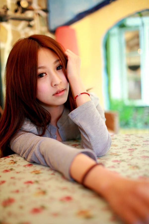    台湾正妹林小鹿Daisy清新治愈系家居写真合集，展现修长美腿与邻家女神气质第23张图片