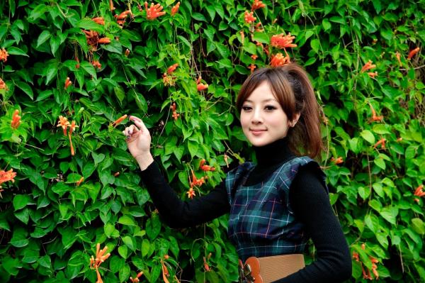    台湾正妹果子Mikako淡水外拍写真，清新甜美冬季穿搭尽显治愈系少女质感第37张图片